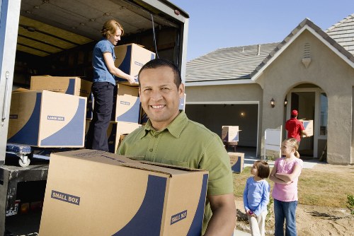 Apartment move-in day preparation for flat removals in Brompton